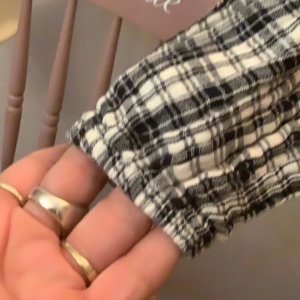 Top - Picture 3 of 4